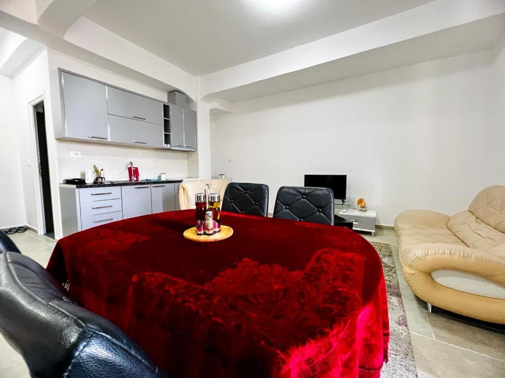 Kristian Apartments Berat Exterior foto